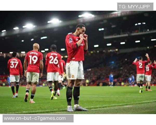 清晨4点 曼联时机来了:赢3-0将逾越6队 进英超前4 首发曝光